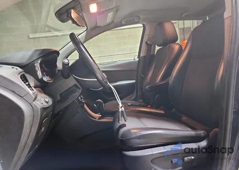 2018 Chevrolet Trax 1Lt z USA, uszkodzony, nr VIN 3GNCJLSB7JL195116